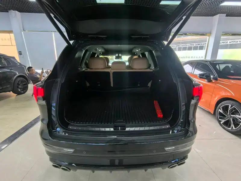 Lynk & Co 09 2026 2.0T AWD Explorer Edition Ultra — миниатюра 13