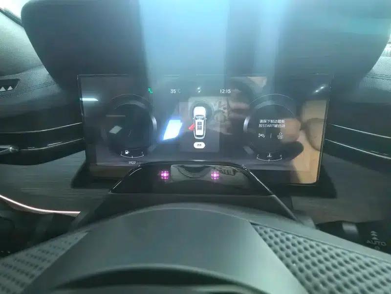 Lynk & Co 09 2026 2.0T AWD Explorer Edition Ultra — миниатюра 9