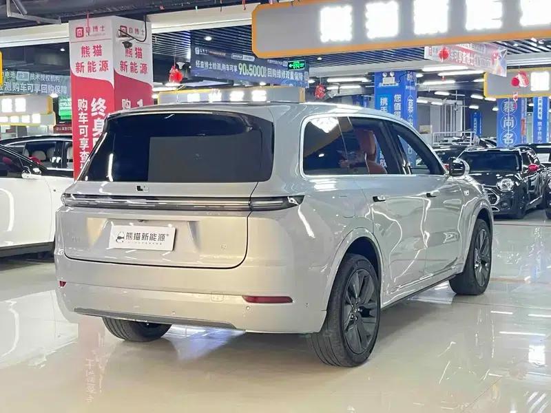 Li Auto L9 2022 Max Edition — миниатюра 6