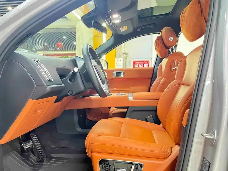 Li Auto L9 2022 Max Edition — миниатюра 8