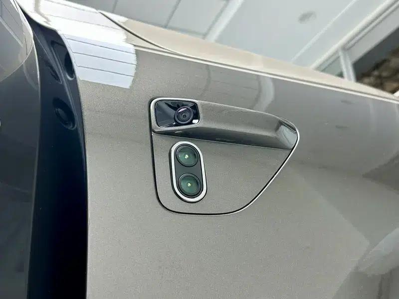 Li Auto L9 2026 Livis — миниатюра 23