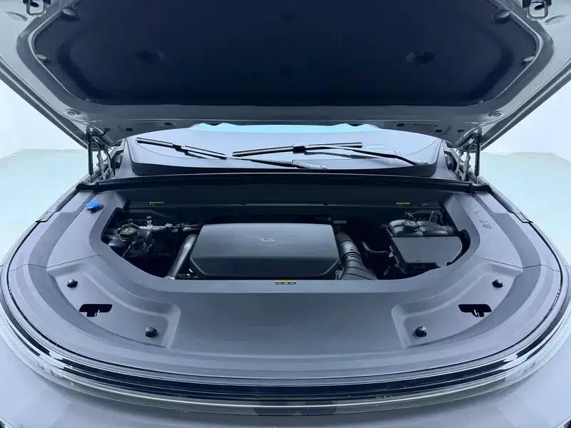Li Auto L9 2025 Ultra Intelligent Renewal Edition — миниатюра 10