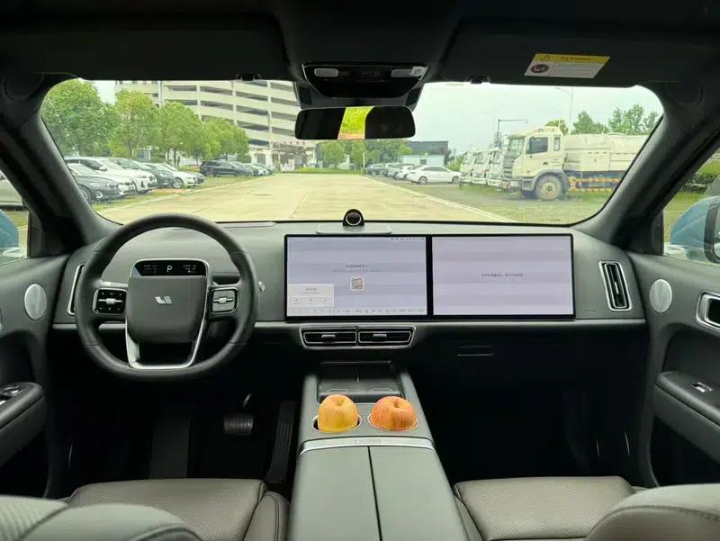 Li Auto L9 2022 Max Edition — миниатюра 15