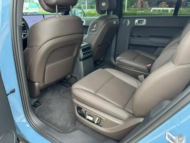 Li Auto L9 2022 Max Edition — миниатюра 17