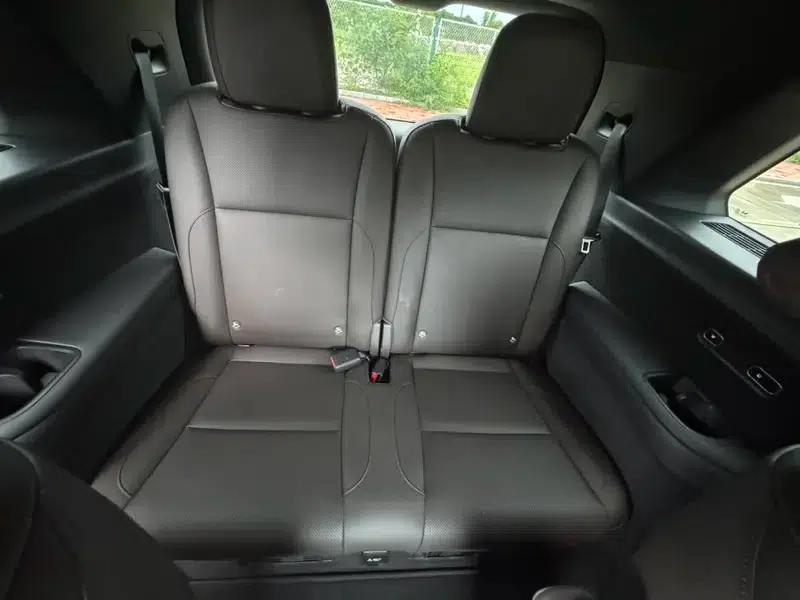 Li Auto L9 2022 Max Edition — миниатюра 18
