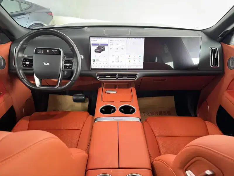 Li Auto L8 2024 Pro Edition — миниатюра 12