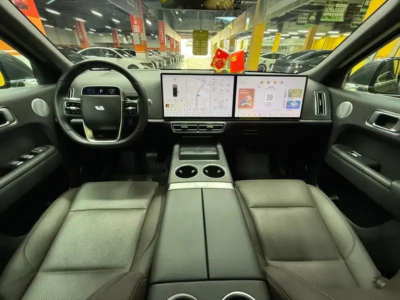 Li Auto L8 2023 Max Edition — миниатюра 19