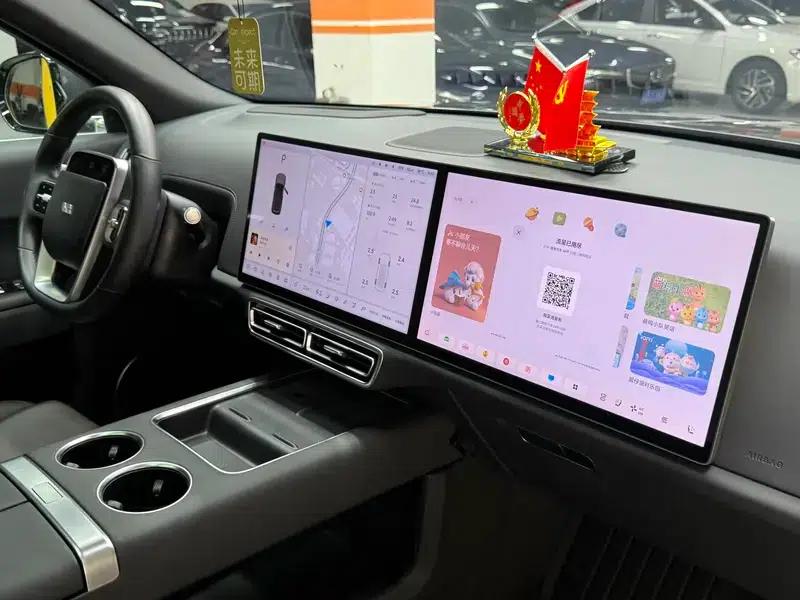 Li Auto L8 2023 Max Edition — миниатюра 21