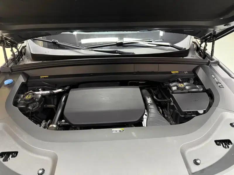 Li Auto L8 2023 Max Edition — миниатюра 9