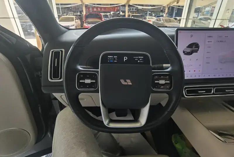 Li Auto L8 2023 Air Edition — миниатюра 11