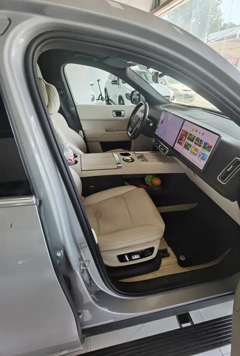 Li Auto L8 2023 Air Edition — миниатюра 14