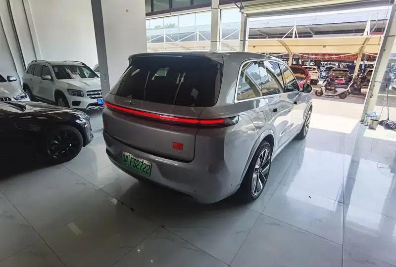 Li Auto L8 2023 Air Edition — миниатюра 5
