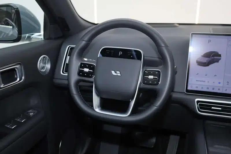 Li Auto L8 2025 Ultra Intelligent Renewal Edition — миниатюра 21