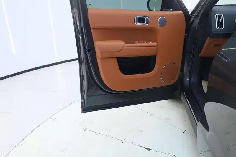 Li Auto L8 2025 Max Smart Renewal Edition — миниатюра 14