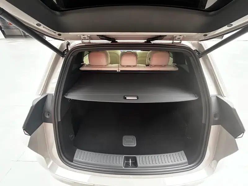 Li Auto L6 2024 Max Edition — миниатюра 9
