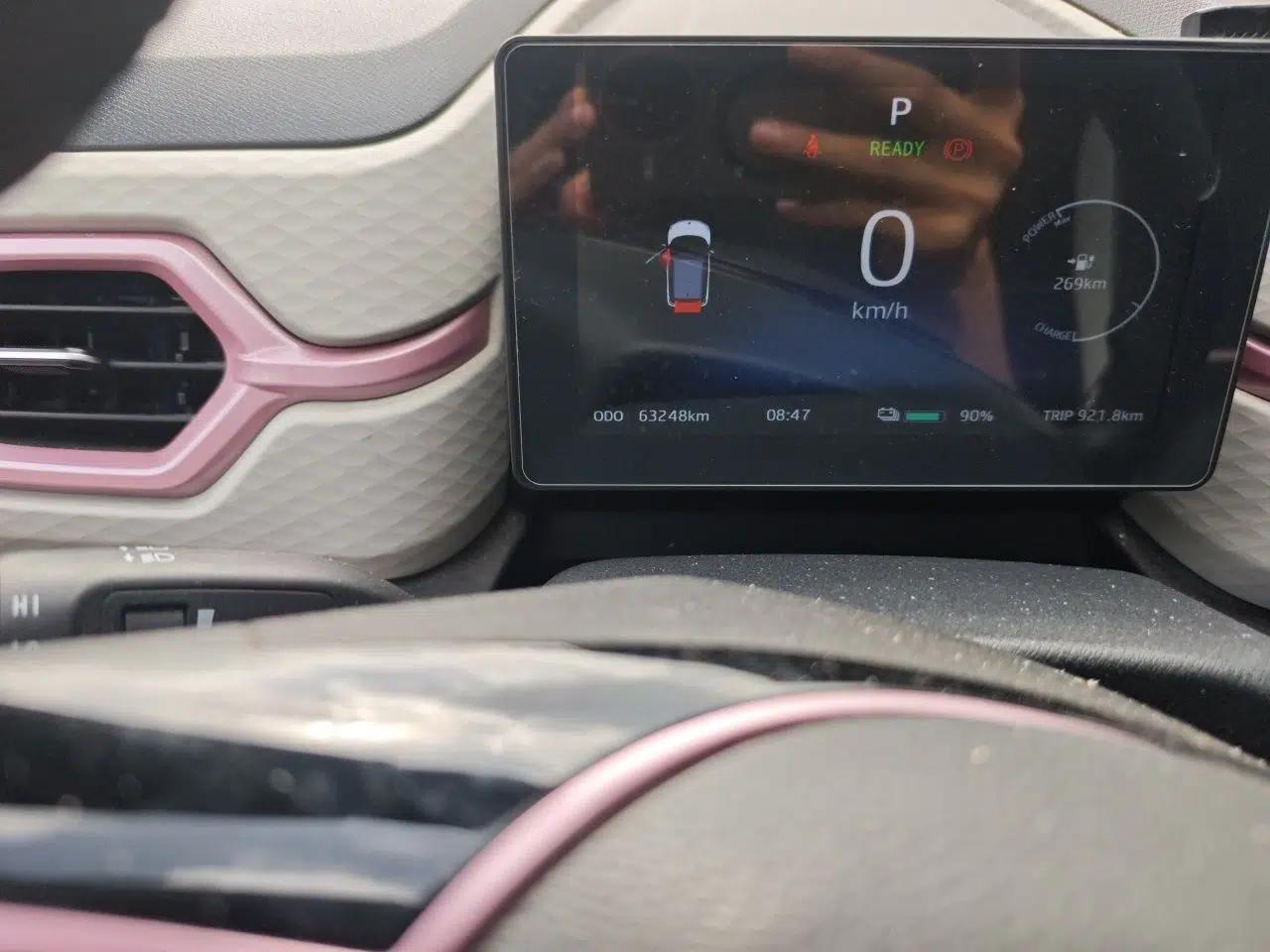 SOL E10X 2021 302 km Range Fashion Edition 31.4 kWh — миниатюра 12