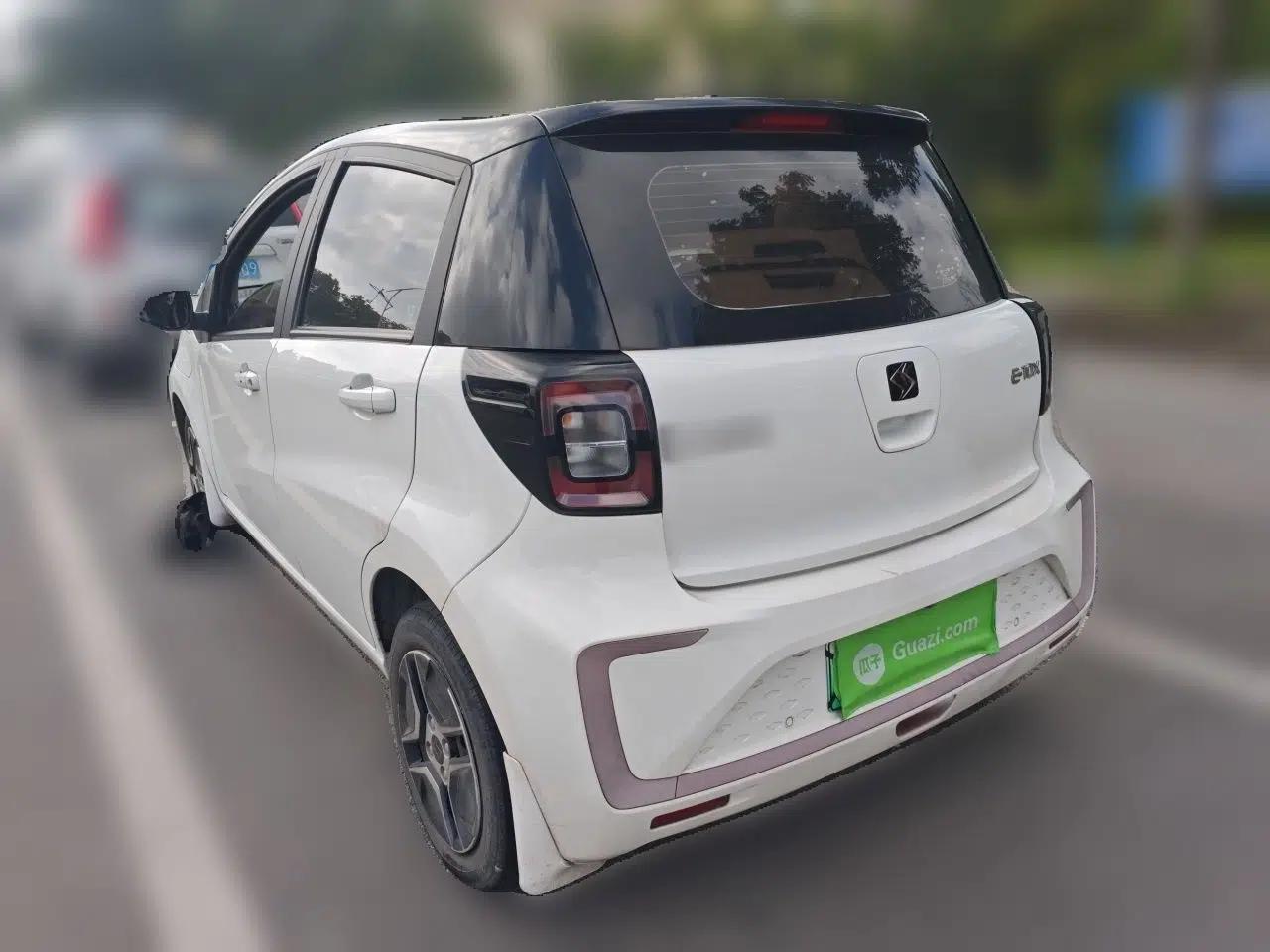 SOL E10X 2021 302 km Range Fashion Edition 31.4 kWh — миниатюра 4