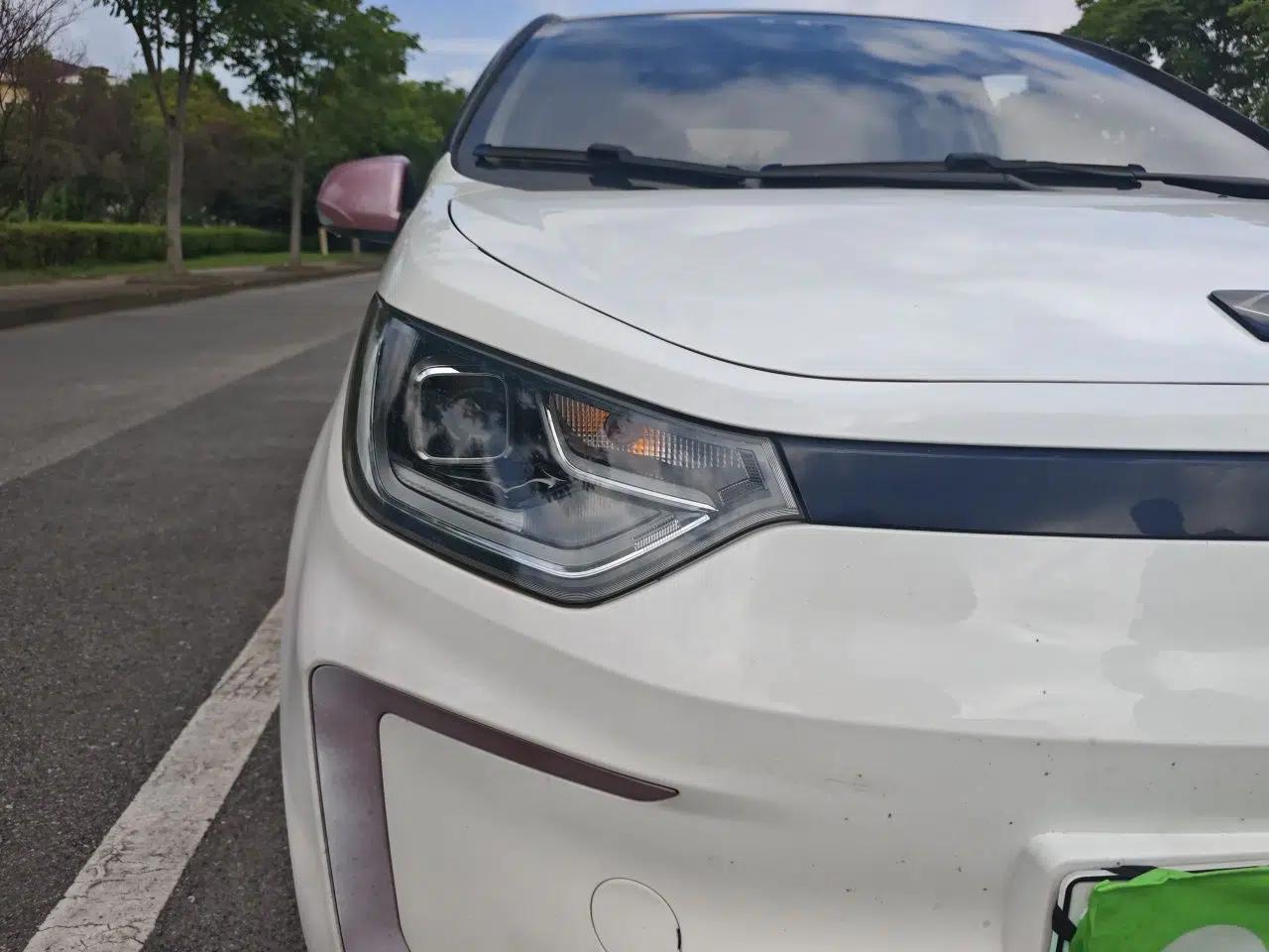 SOL E10X 2021 302 km Range Fashion Edition 31.4 kWh — миниатюра 7