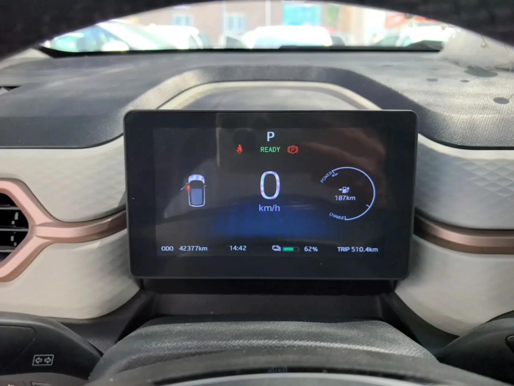 SOL E10X 2021 302 km Range Luxury Version 31.4 kWh — миниатюра 19