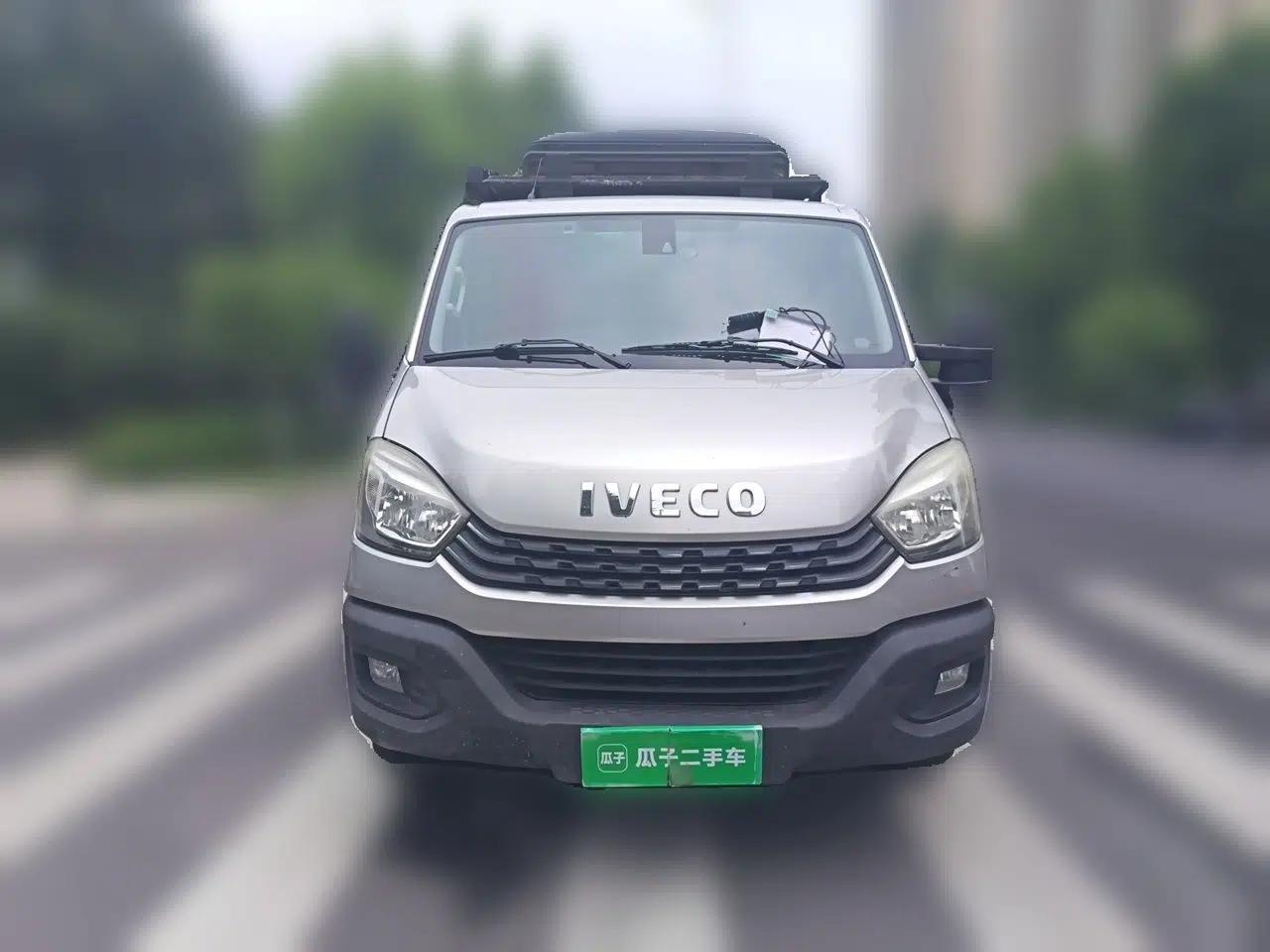 Iveco Eurocargo 2021 3.0T Automatic Chao Rui Short Wheelbase Low-Roof Side-Sliding Door F1C — миниатюра 2