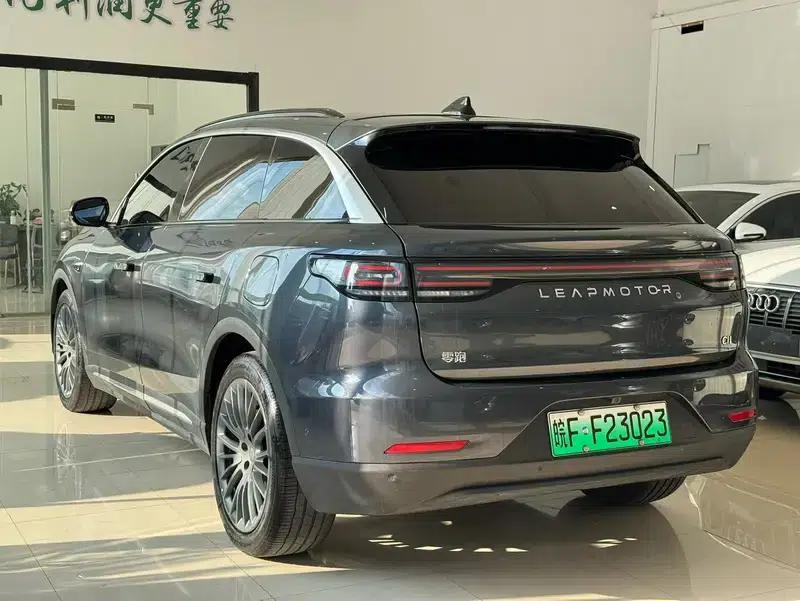 Leapmotor C11 2023 Range Extended Electric 285 Smart Edition — миниатюра 4