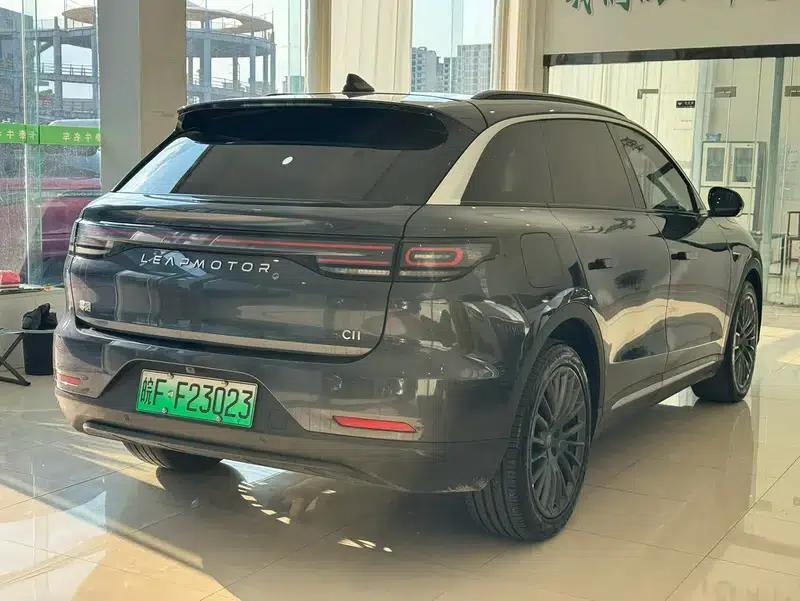 Leapmotor C11 2023 Range Extended Electric 285 Smart Edition — миниатюра 6