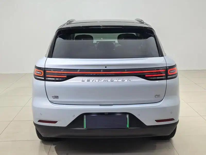 Leapmotor C11 2026 Pure Electric Version with 640 LiDAR - Supreme Edition — миниатюра 5