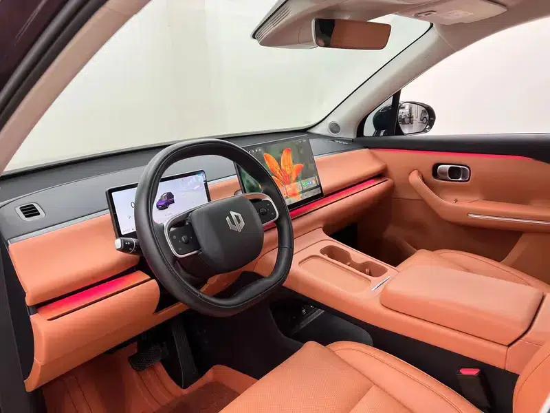 Leapmotor C16 2024 Range Extended Electric Vehicle 200 LiDAR Edition — миниатюра 17