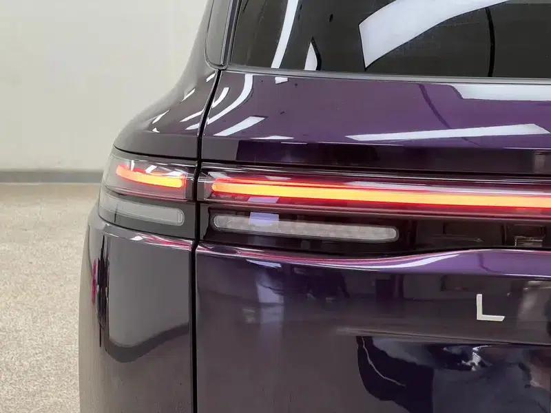 Leapmotor C16 2024 Range Extended Electric Vehicle 200 LiDAR Edition — миниатюра 10