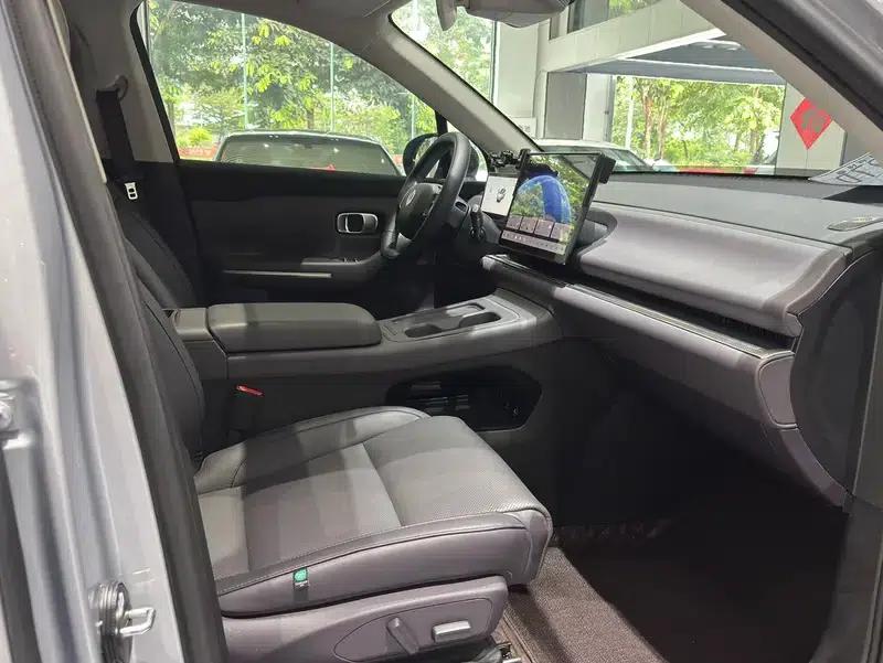 Leapmotor C16 2024 Pure Electric Version 520 Premium Edition — миниатюра 17