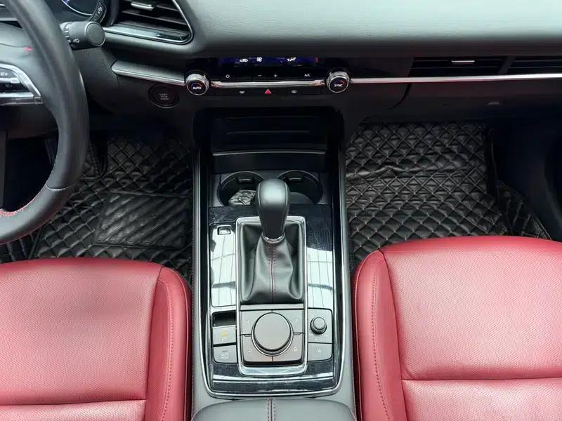 Mazda CX-30 2022 2.0L Automatic Comfort Edition — миниатюра 15