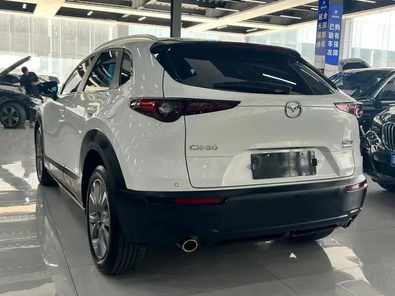 Mazda CX-30 2022 2.0L Automatic Comfort Edition — миниатюра 4