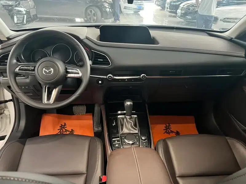 Mazda CX-30 2022 2.0L Automatic Comfort Edition — миниатюра 7
