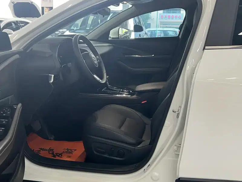 Mazda CX-30 2022 2.0L Automatic Comfort Edition — миниатюра 9