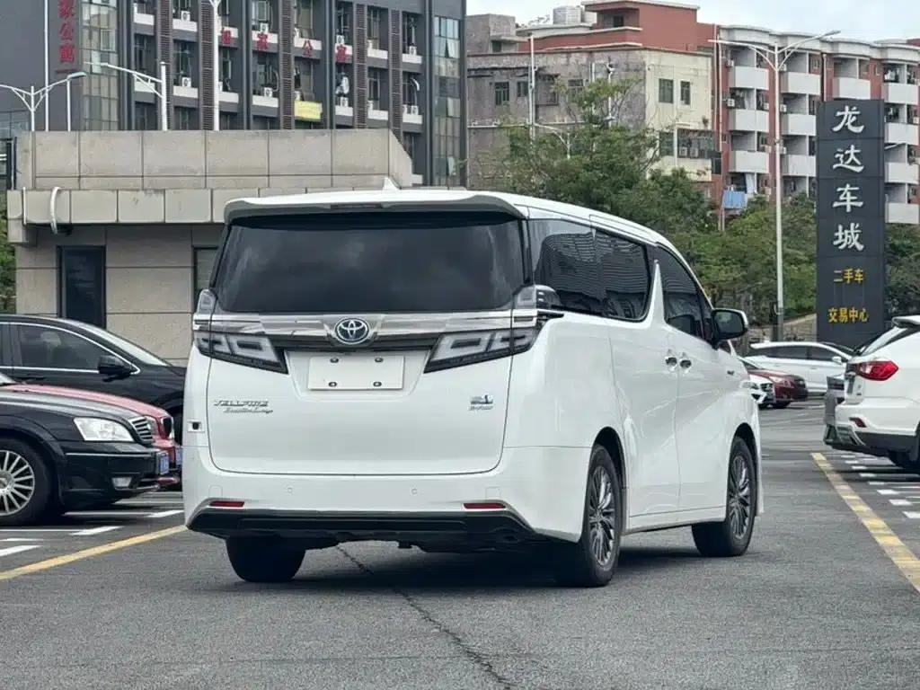 2020 Alphard Hybrid 2.5L HV Premium Edition — миниатюра 4