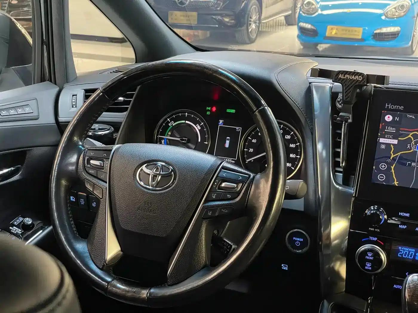 2020 Alphard Hybrid 2.5L HV Premium Edition — миниатюра 14