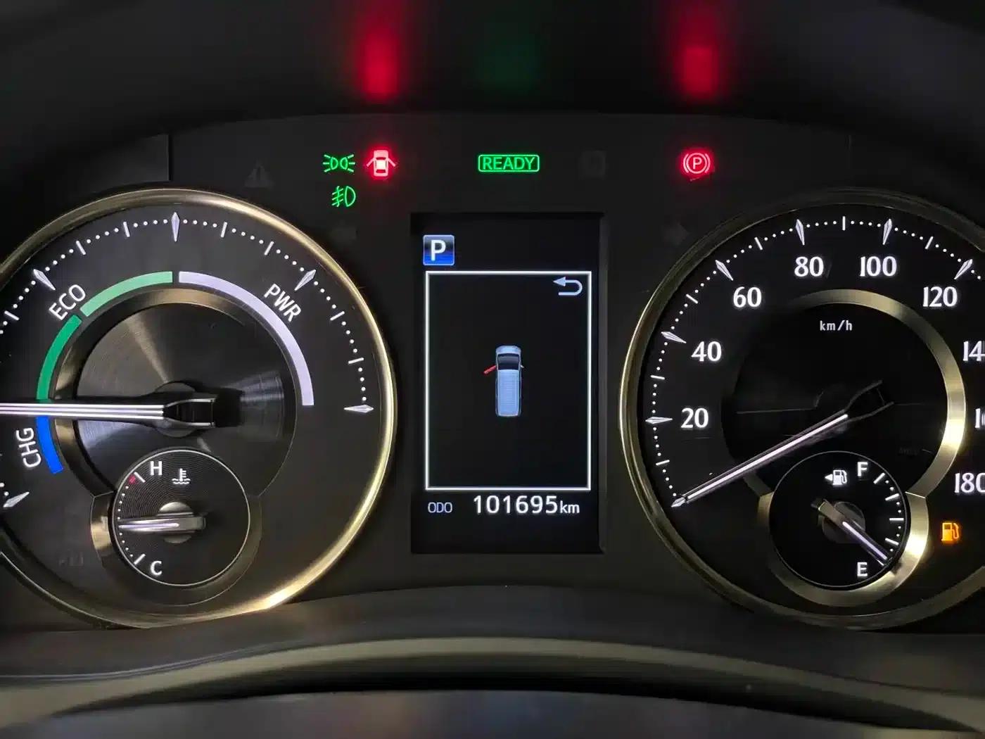 2020 Alphard Hybrid 2.5L HV Premium Edition — миниатюра 15
