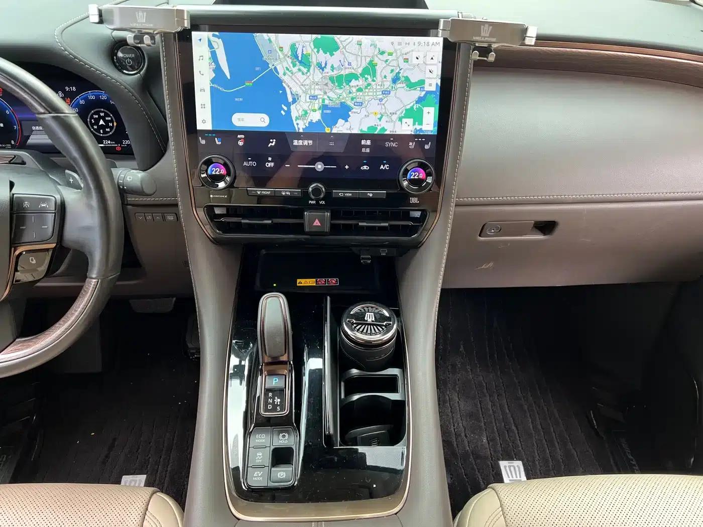 2024 Alphard Crown Hybrid 2.5L Supreme Executive Edition — миниатюра 7