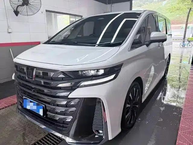2024 Alphard Crown Hybrid 2.5L Supreme Executive Edition