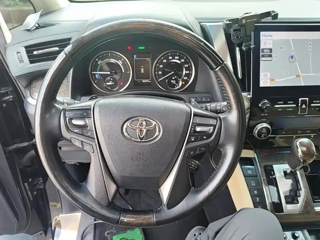 2023 Alphard Crown Hybrid 2.5L HV Premium Edition — миниатюра 11
