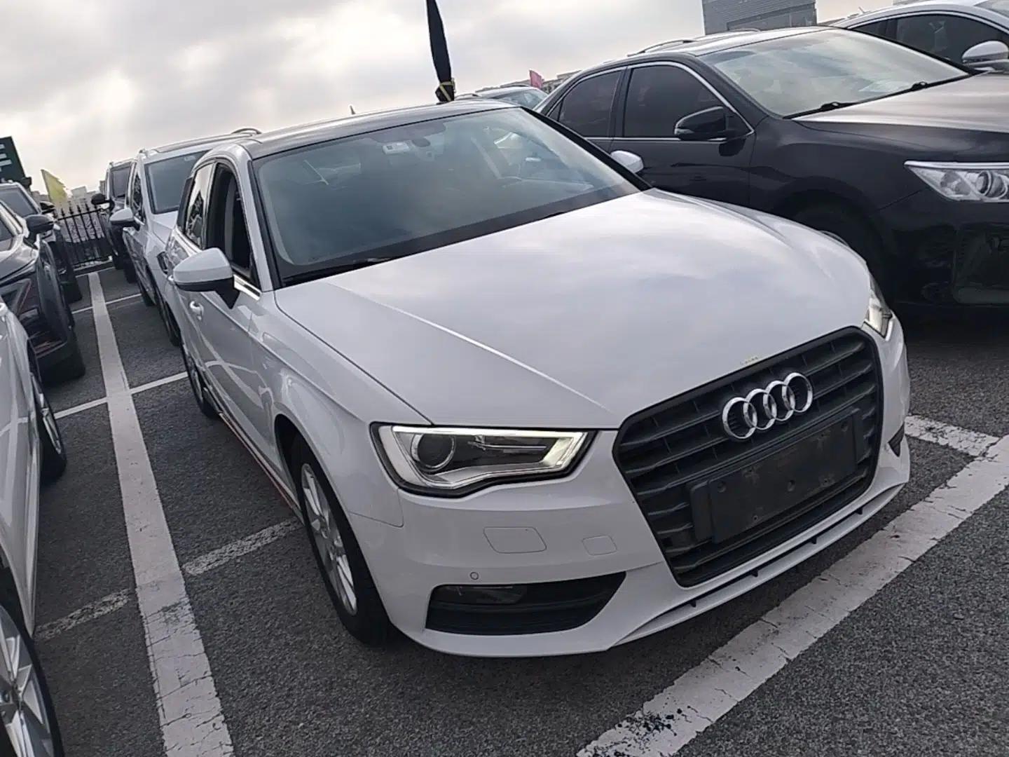 Audi A3 2016 Sportback 35 TFSI Ambition — миниатюра 3