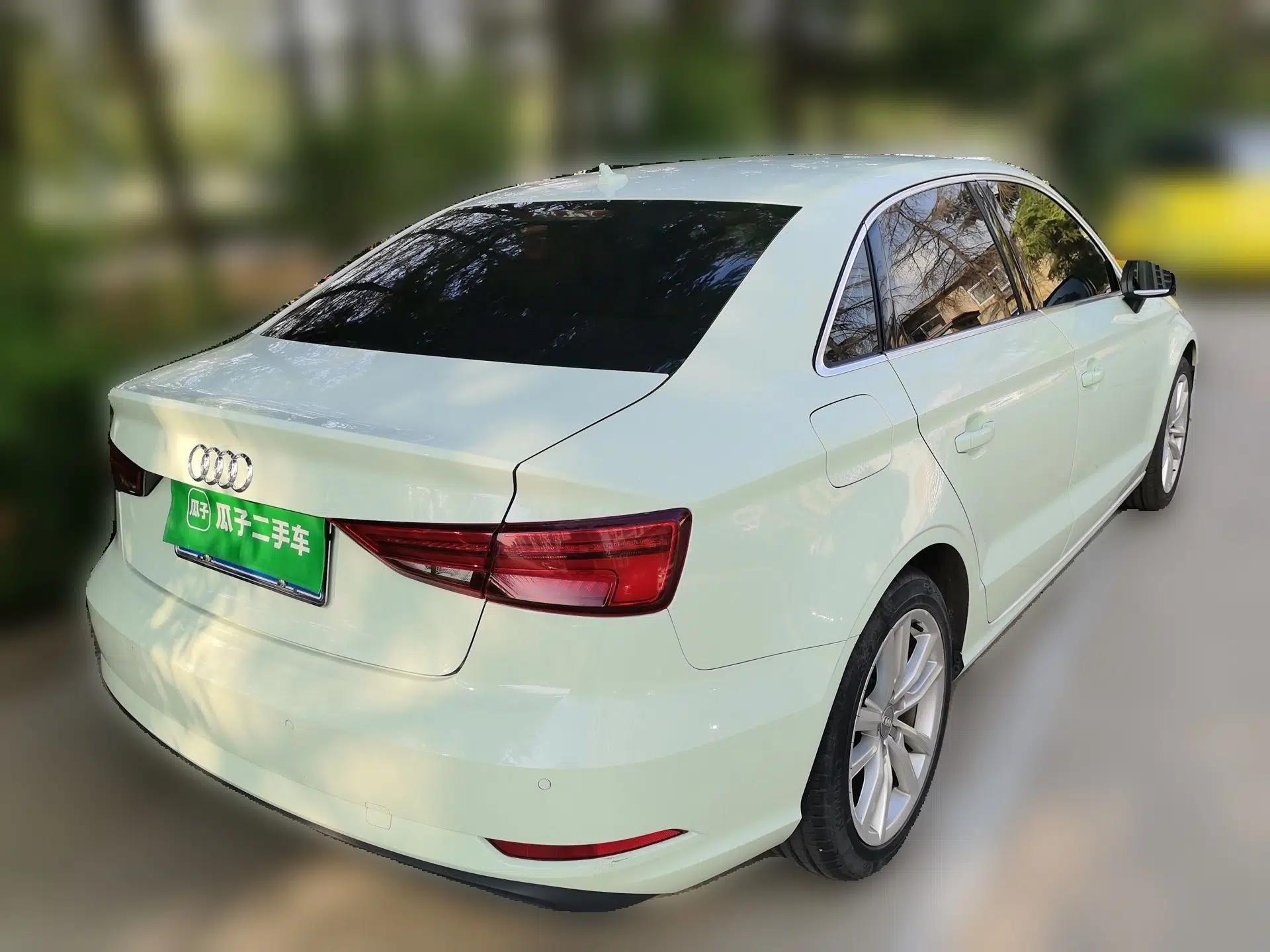 Audi A3 2018 30th Anniversary Edition Limousine 35 TFSI Ambition Model — миниатюра 6