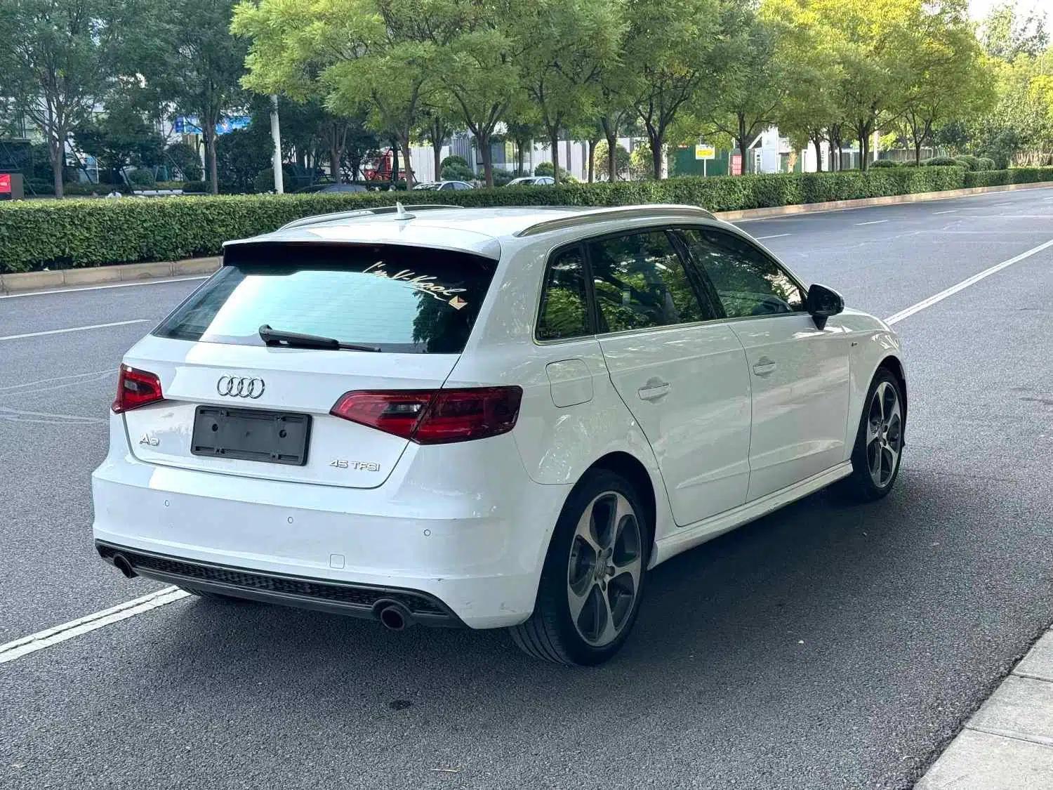 Audi A3 2015 Sportback 45 TFSI S line sports model — миниатюра 15
