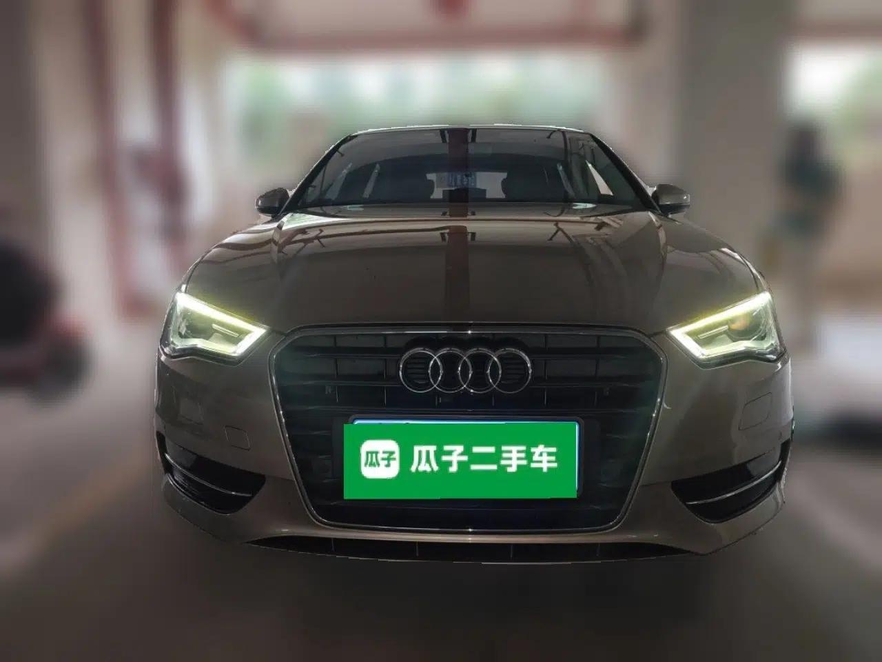 Audi A3 2015 Sportback 35 TFSI Millionth Anniversary Intelligent Leading Model — миниатюра 2