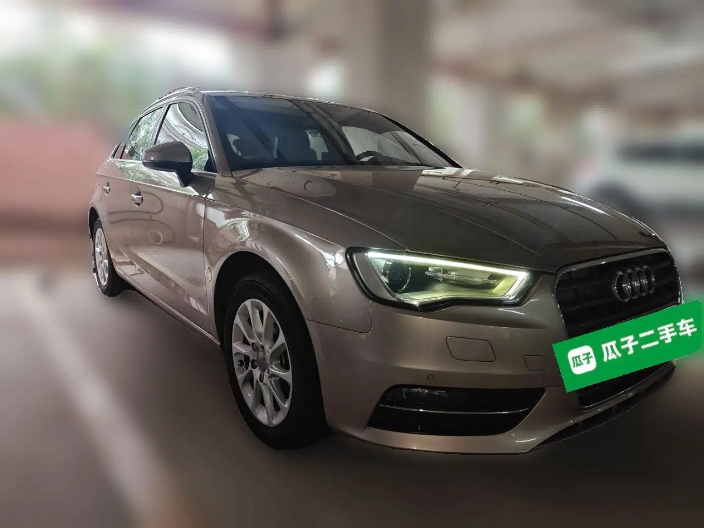 Audi A3 2015 Sportback 35 TFSI Millionth Anniversary Intelligent Leading Model — миниатюра 3