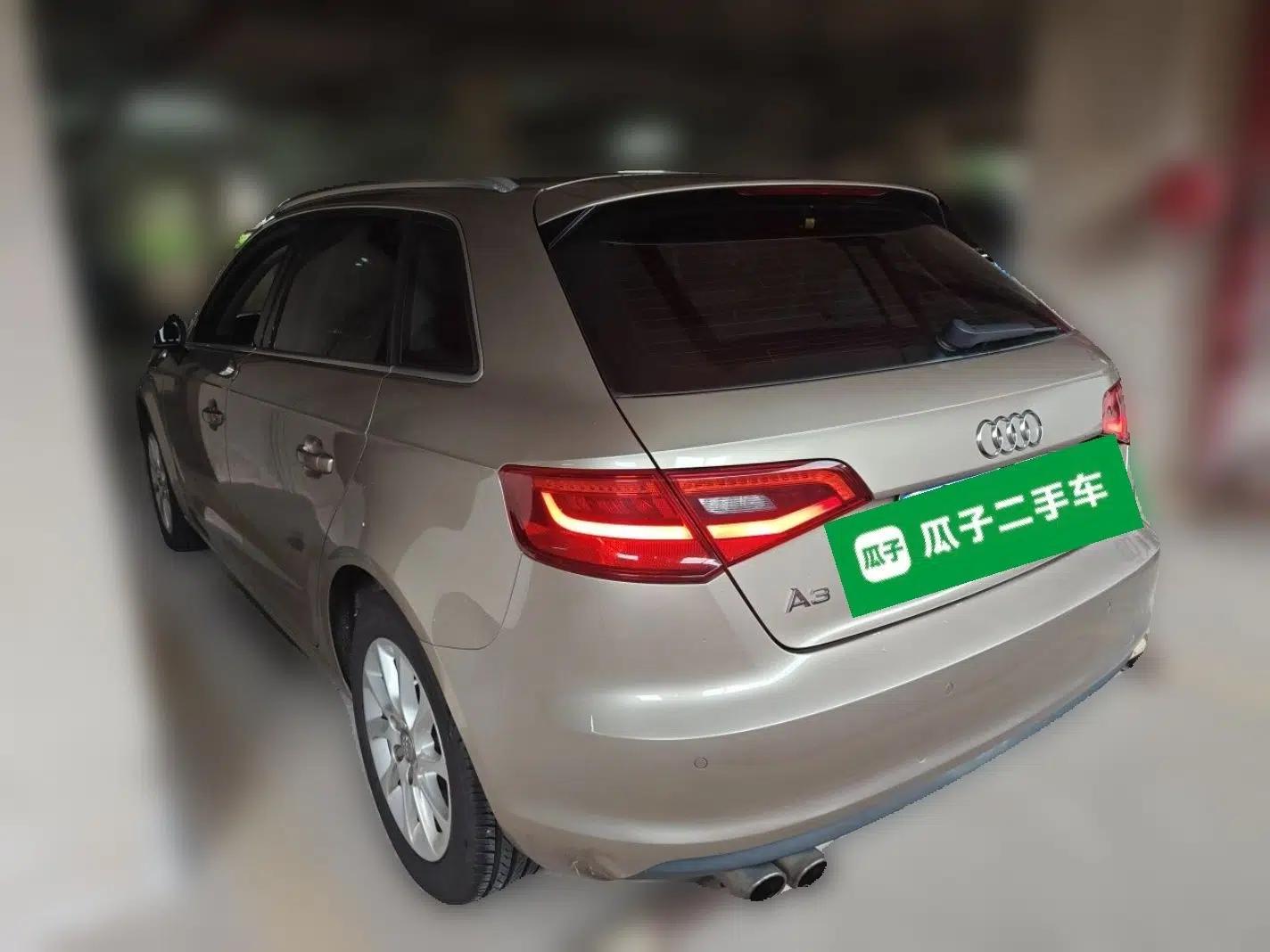 Audi A3 2015 Sportback 35 TFSI Millionth Anniversary Intelligent Leading Model — миниатюра 4