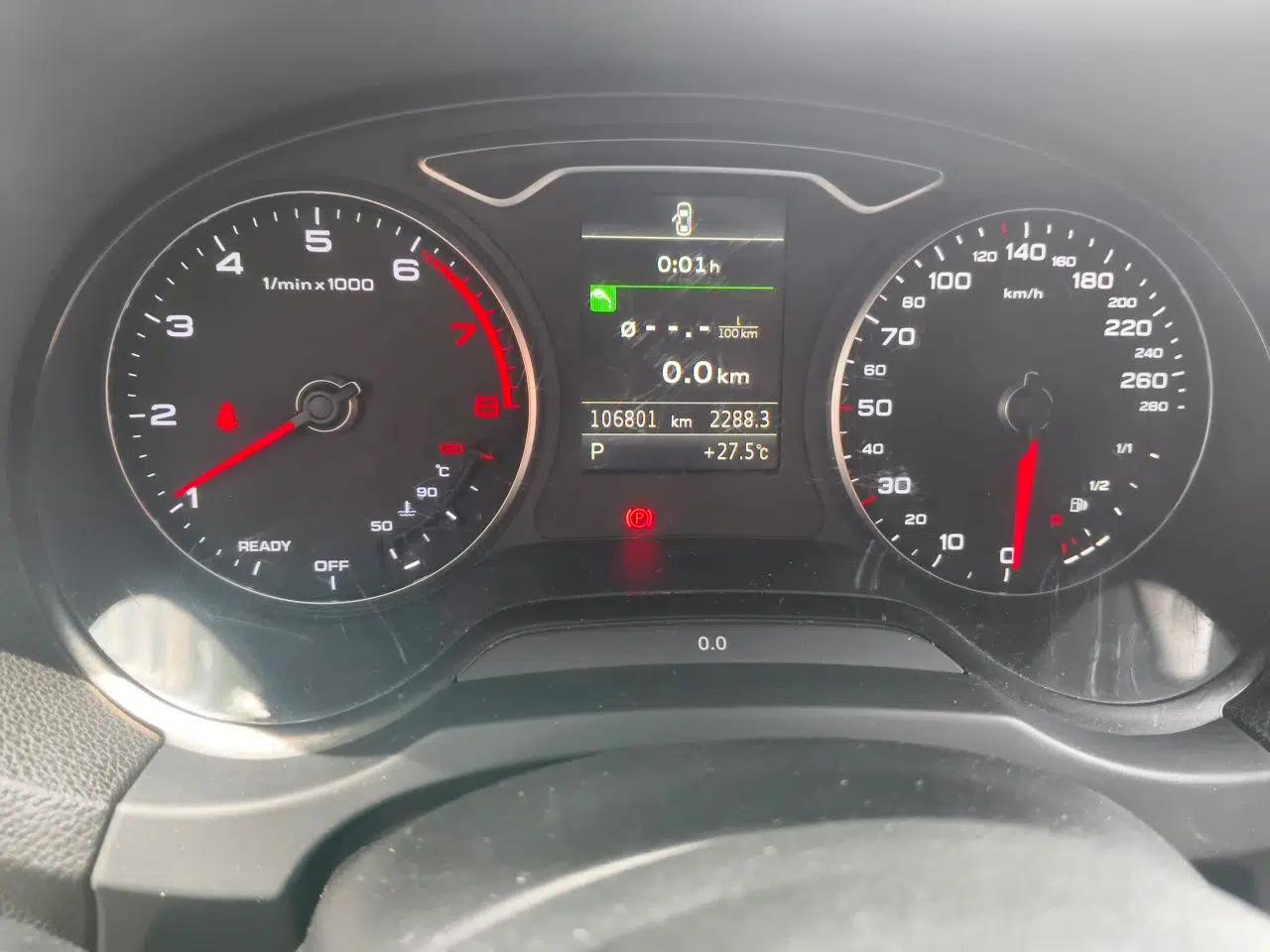 Audi A3 2015 Limousine 40 TFSI Automatic Comfort Model — миниатюра 12