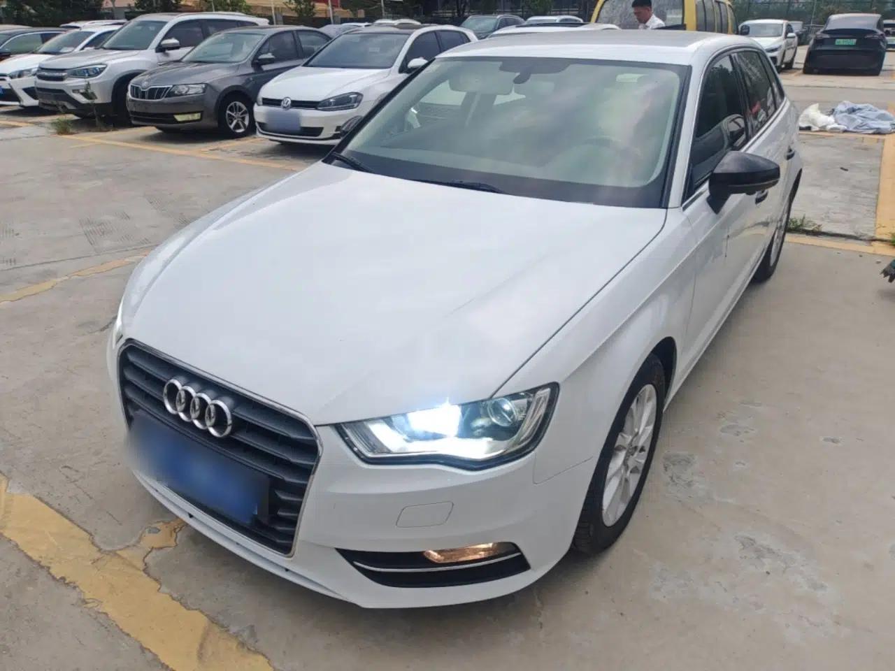 Audi A3 2016 Sportback 35 TFSI Ambition Edition — миниатюра 1