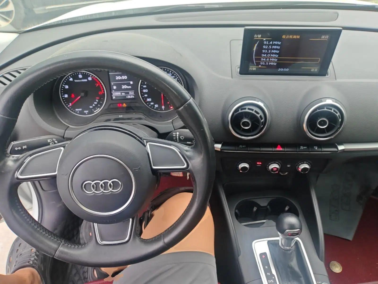 Audi A3 2016 Sportback 35 TFSI Ambition Edition — миниатюра 12