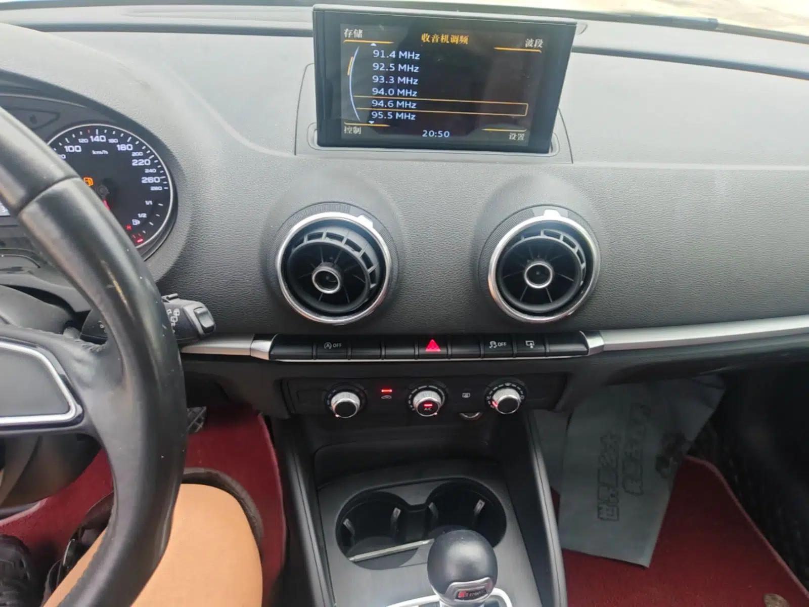 Audi A3 2016 Sportback 35 TFSI Ambition Edition — миниатюра 15